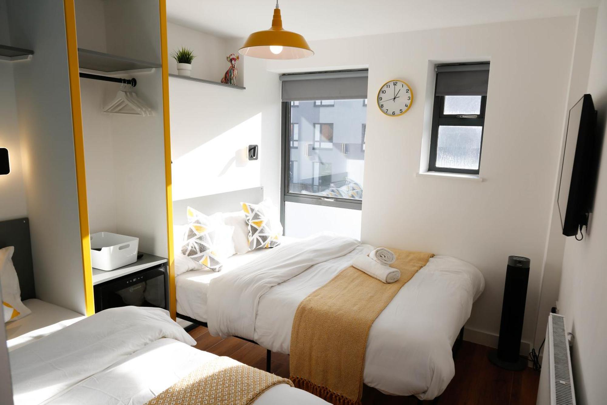 New Luxury Rooms In The Heart Of London Next To Shops, Cafes, Bars & Metro With Shared Bathrooms מראה חיצוני תמונה